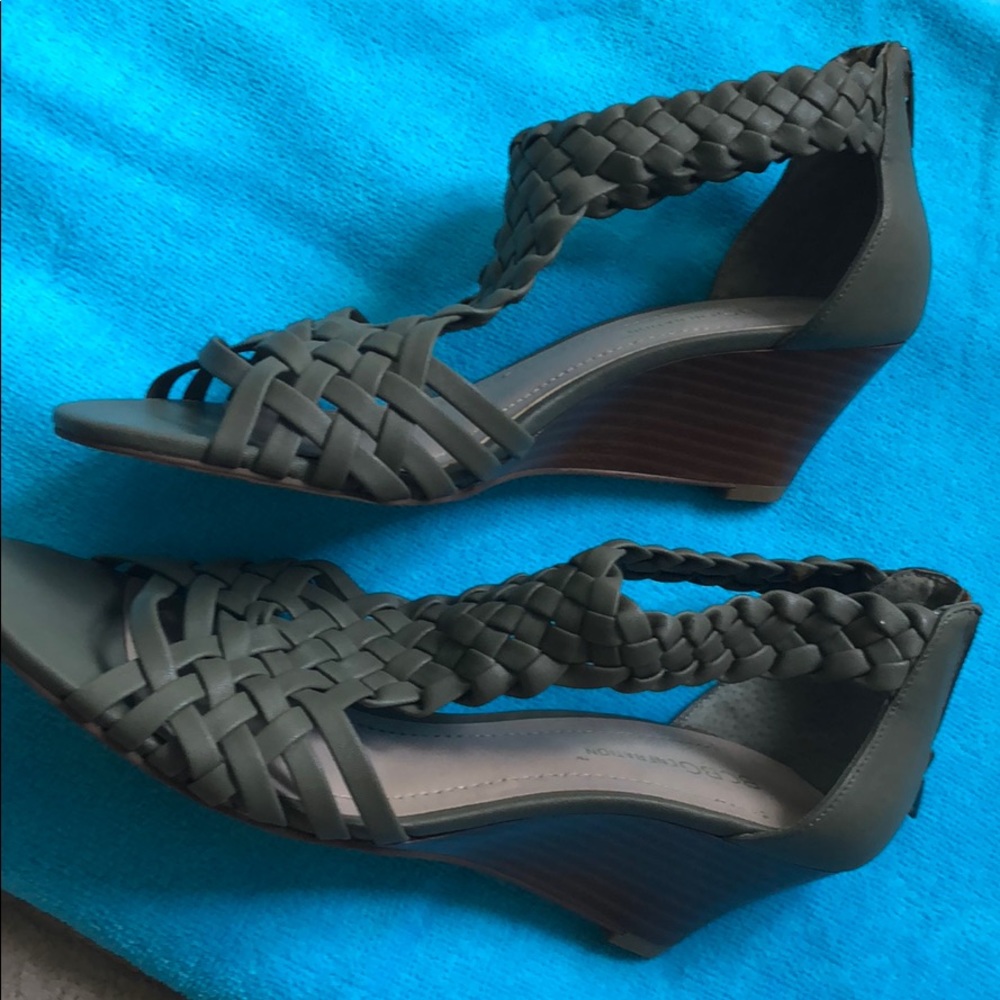 Bcbgeration sandals
